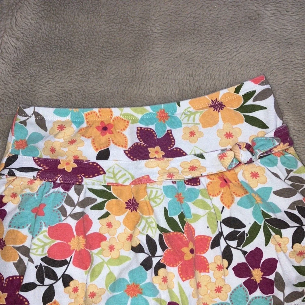 🔹4 for $30 Gymboree Floral Skort, Girls Size 6